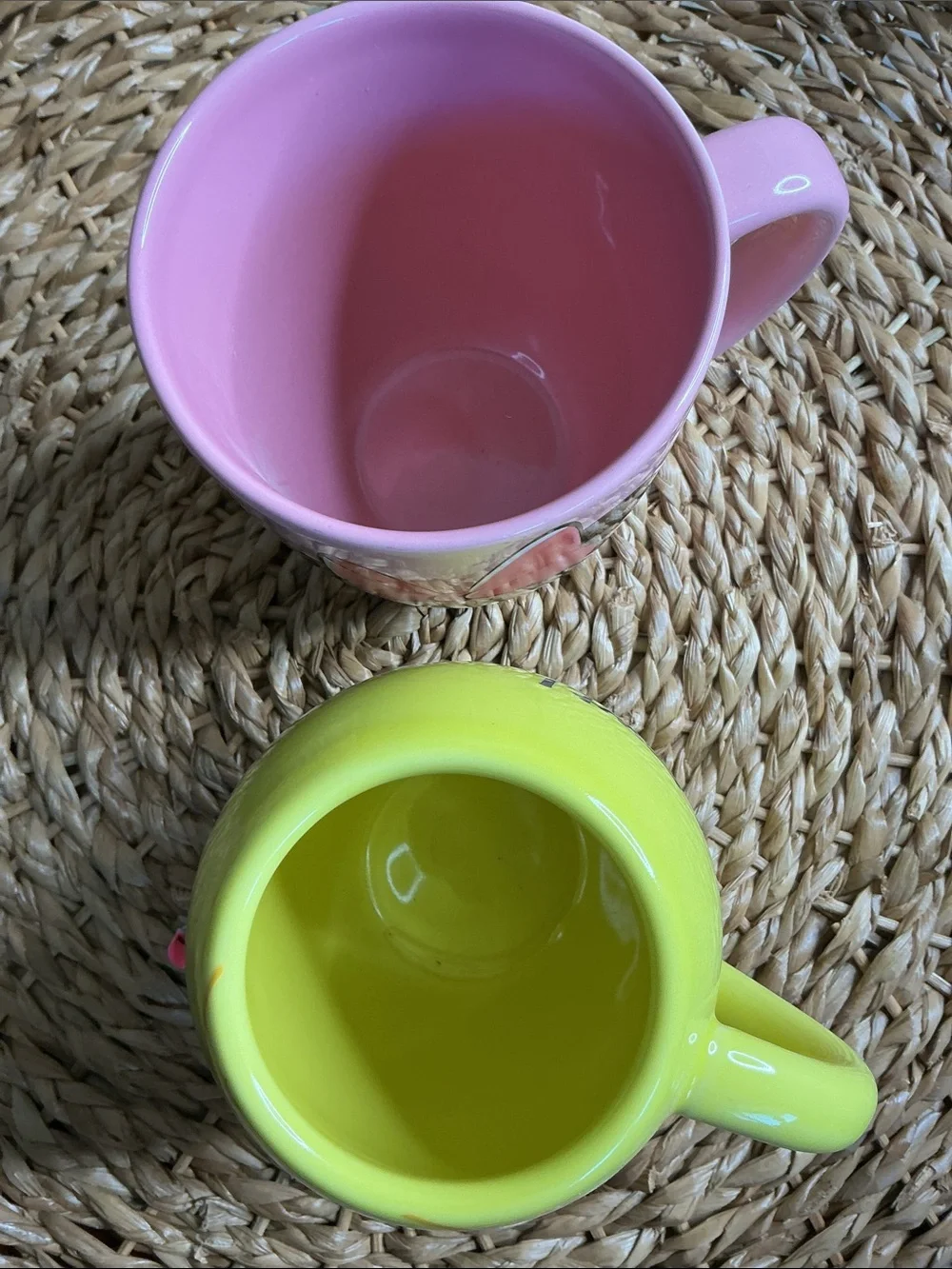 Tweety & Minnie Disney Character Mugs - Yellow and Pink
